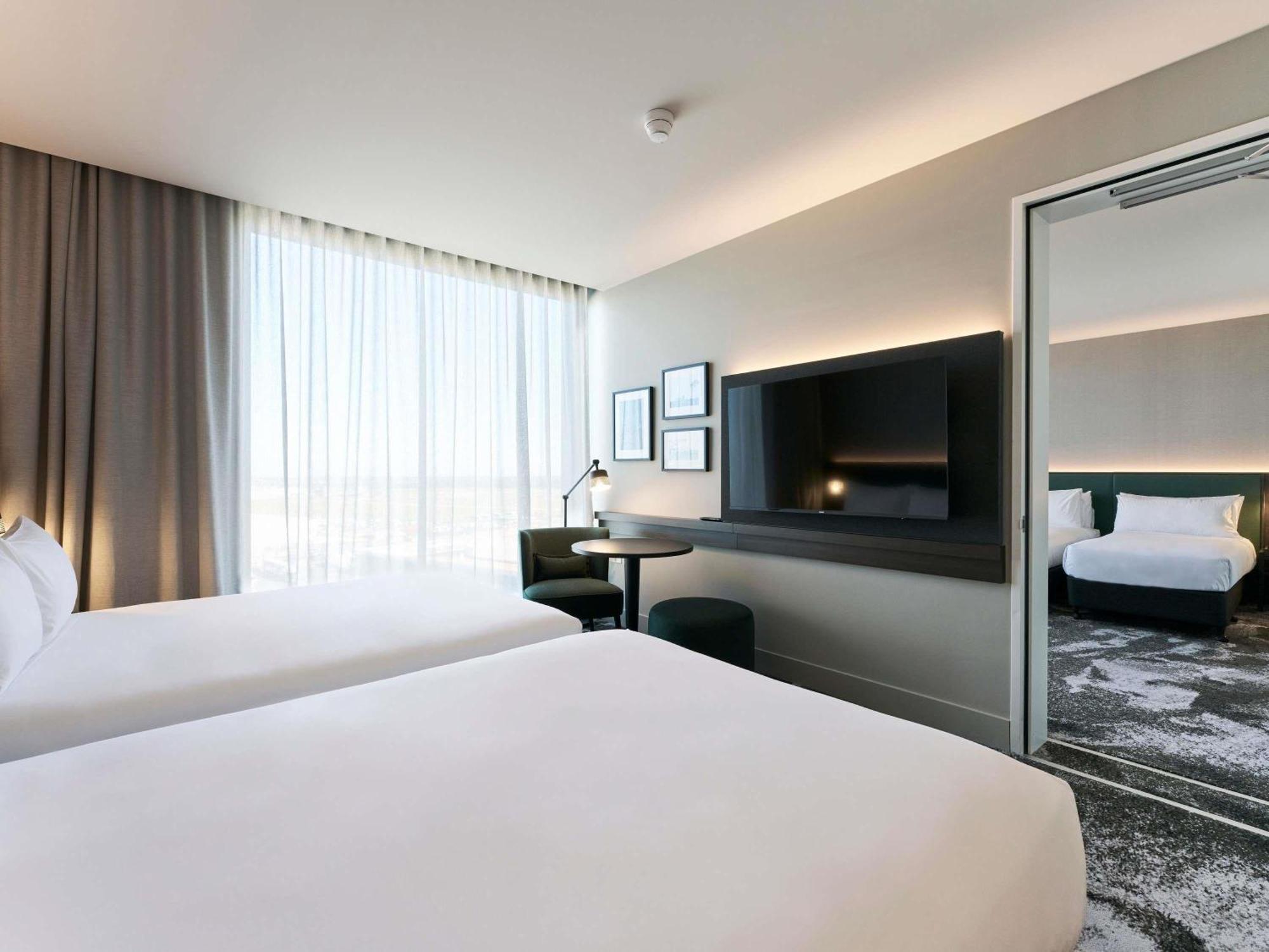 Novotel Melbourne Airport — Photos 2